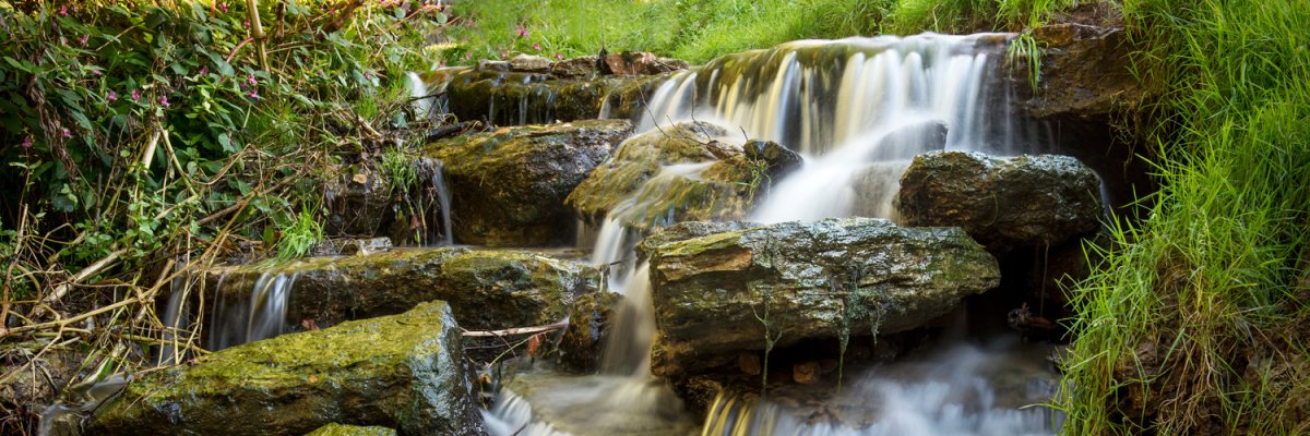 Kleiner Wasserfall 