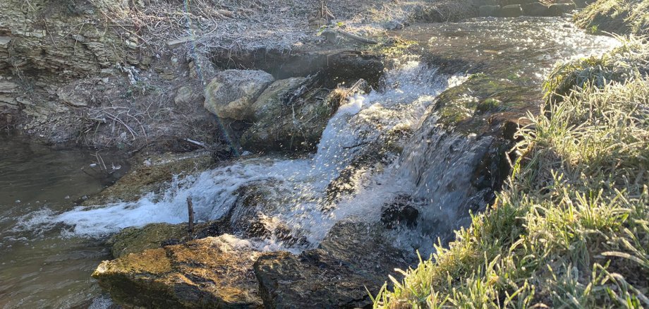 Kleiner Wasserfall 