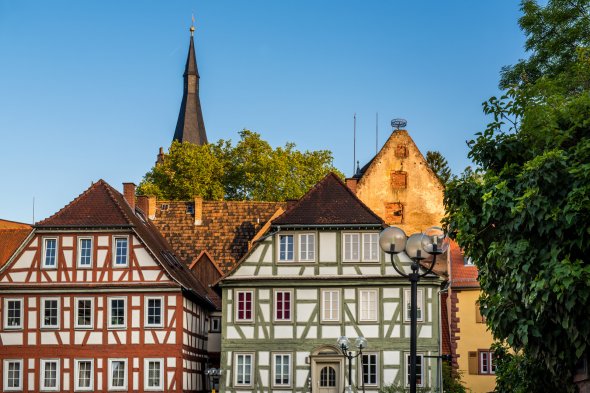 Erbacher Städtel Fachwerkhäuser und Schlossturm