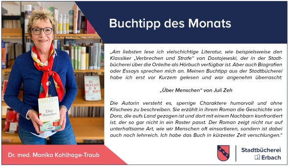 Textanzeige mit Bild von Frau vor Büchern