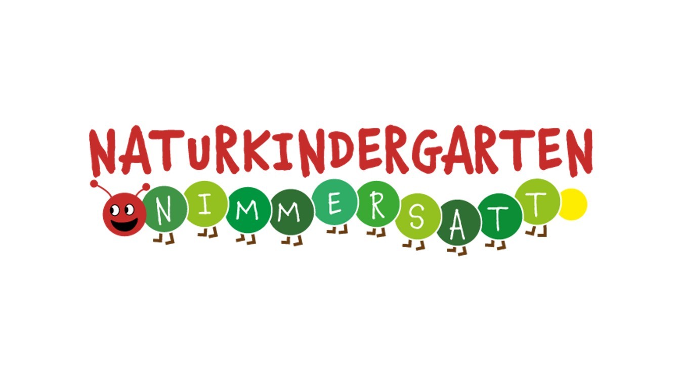 Logo des Naturkindergartens Nimmersatt Logo mit Raupe