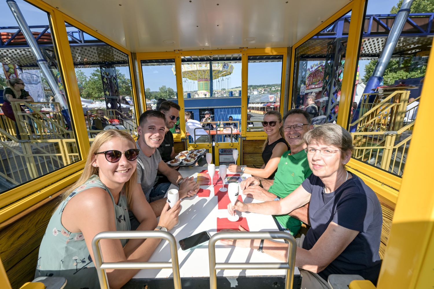 Frühstücken im Riesenrad