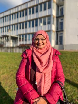 Kiran Fatima Portraitfoto einer Frau