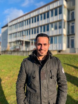 Mohammad Amin Ali Portraitfoto eines Mannes