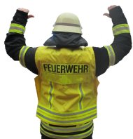 Feuerwehrmann von hinten